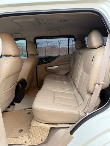Nissan Terra Full option 2021ប្រេីបាន6មុឺនគីឡូតិច