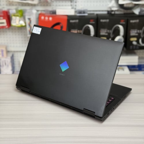 OMEN  By HP 17-ck2xxx (RTX4080-12GB)