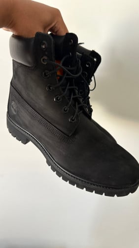 Original Timberlnad Size 43 ( 41-42 ពាក់បានអត់រលុងទេ)