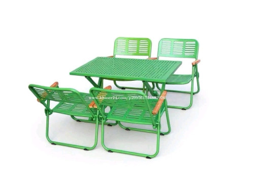 Outdoor picnics set