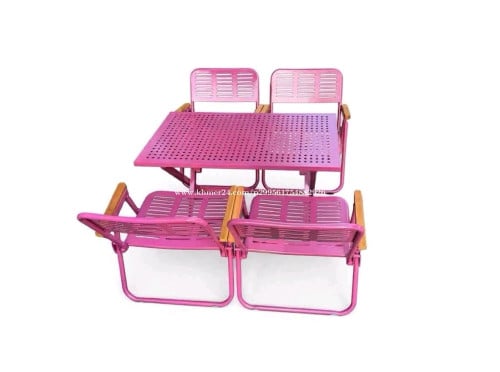 Outdoor picnics set