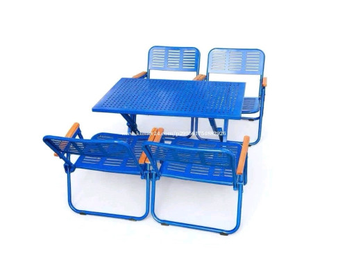 Outdoor picnics set