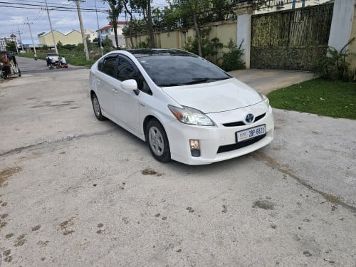 Prius 010 option 4 solla លក់