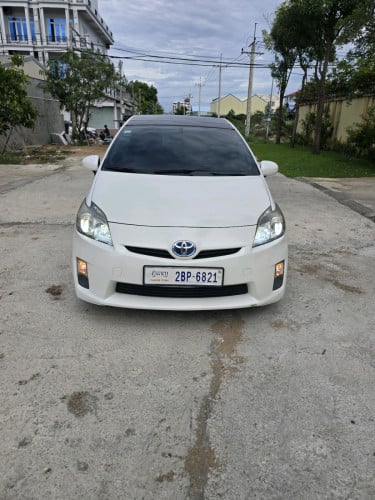 Prius 010 option 4 solla លក់