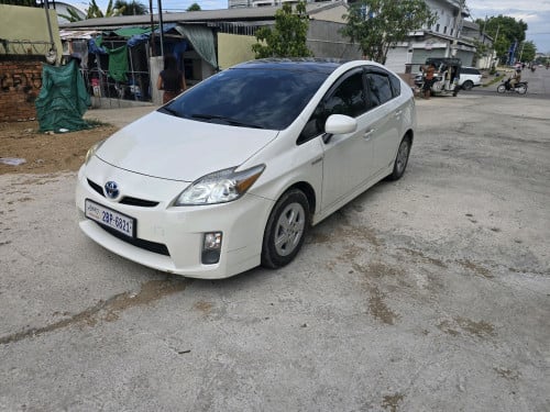 Prius 010 option 4 solla លក់