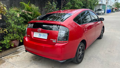 Prius 07 Full ក្នុងលឿង​ សាង​85,00$ មេមេ​ ឡានស្អាត​