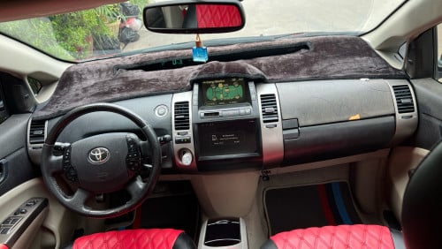 Prius 07 Full ក្នុងលឿង​ សាង​85,00$ មេមេ​ ឡានស្អាត​