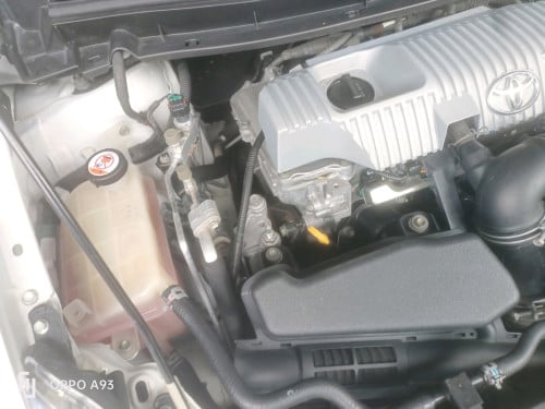 Prius015 ឡានខ្ចៅខ្ចង់ថ្មីអត់បុកអត់ប៉ះអត់ច្រេះអាគុយABSនៅដំណើរការល្អឡានរៀបចំរួចហើយ