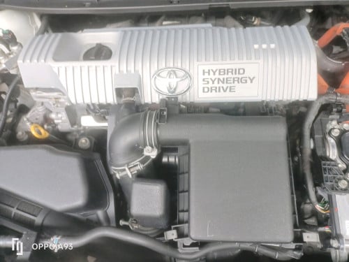 Prius015 ឡានខ្ចៅខ្ចង់ថ្មីអត់បុកអត់ប៉ះអត់ច្រេះអាគុយABSនៅដំណើរការល្អឡានរៀបចំរួចហើយ