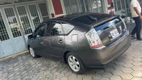 prius08 9500$