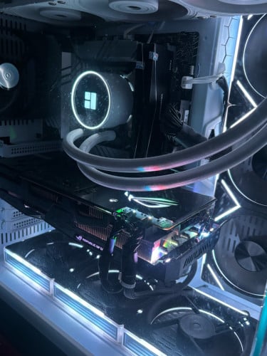 ROG Strix RTX 2080 Ti OC Edition