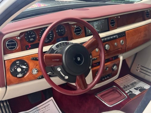 ROLLS ROYCE PHANTOM 2014 Plate 2222 ម្ចាស់ដើមឡានជិះអត់ឈឺក្បាល