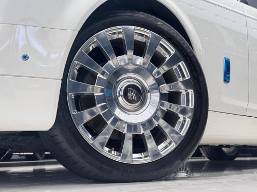 ROLLS ROYCE PHANTOM 2014 Plate 2222 ម្ចាស់ដើមឡានជិះអត់ឈឺក្បាល