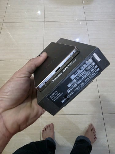 Samsung Galaxy S25 Ultra 256G Global Sim2+eSim សានុំហ្ស៊ីនស្អាត 99%