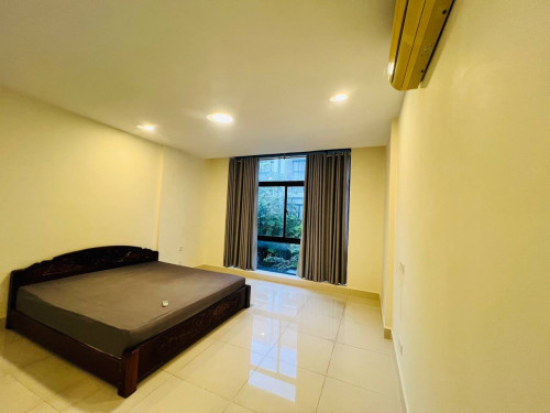 Shop house for rent