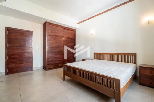 Spacious 2 Bedroom Apartment for RENT in BKK1