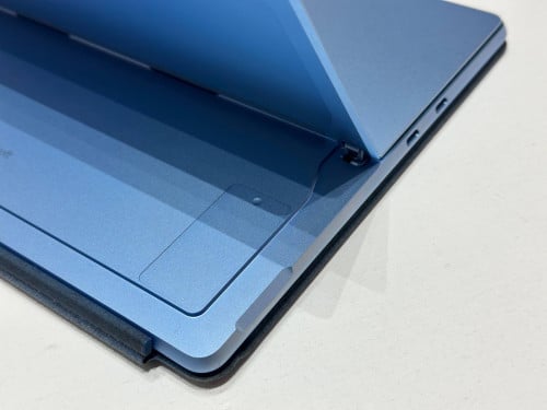 Surface Pro 9 ( Grade A )CPU Core i5-12th, RAM 16GB, 8GB, SSD 256GB, 2K Touch Screen