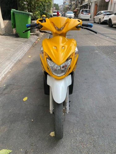 Suzuki Nex