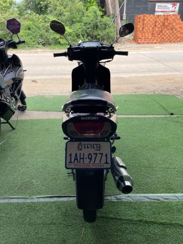suzuki viva 110cc 08មានពន្ធកាតគ្រីត្រឹមត្រូវ ម៉ាស៊ីនតាន់ ដៃជើងសាណុំសុីន500$ បង់រំលស់បាន