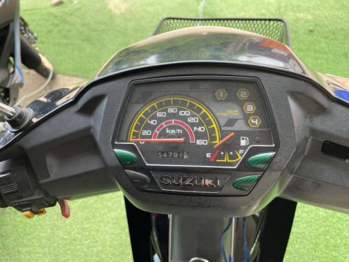 suzuki viva 110cc 08មានពន្ធកាតគ្រីត្រឹមត្រូវ ម៉ាស៊ីនតាន់ ដៃជើងសាណុំសុីន500$ បង់រំលស់បាន