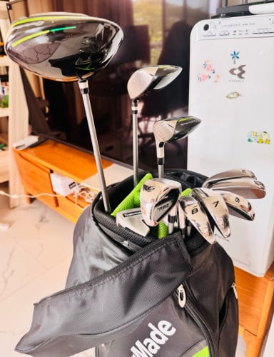 Taylormade golf clubs set
