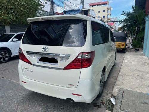 Toyota Alphard 2011 អូតូ3 ឡានថ្មី