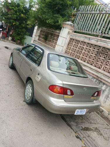 Toyota.corolla..ឆ្នាំ00