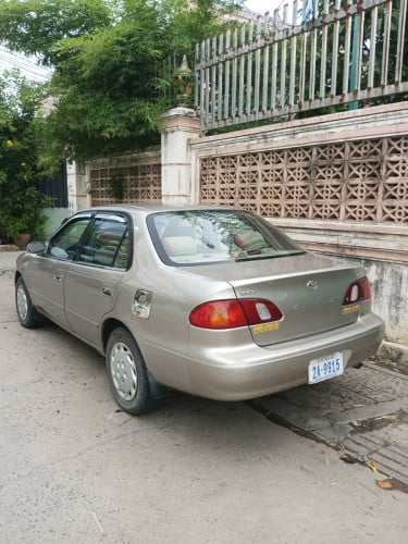 Toyota.corolla..ឆ្នាំ00