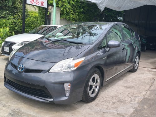 Toyota Prius 2014 Option 3