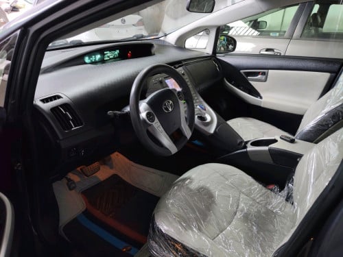 Toyota Prius 2014 Option 3