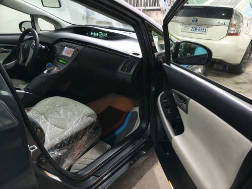 Toyota Prius 2014 Option 3