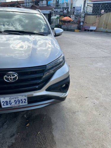Toyota Rush 2020 For Rent /出租