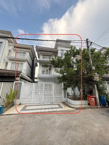 Twin Villa 4 Bedrooms for RENT near AEON Mall 2_Sen Sok