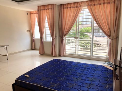 Twin Villa 4 Bedrooms for RENT near AEON Mall 2_Sen Sok