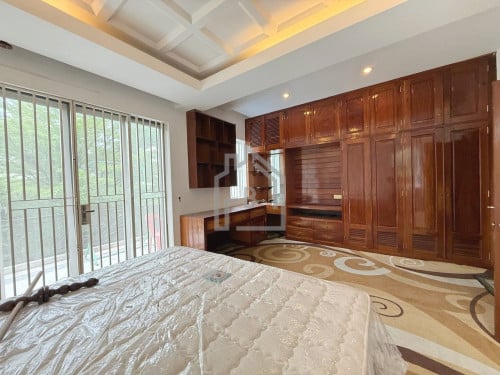 Twin Villa 4 Bedrooms for RENT near CIA FIRST International School_St.2004