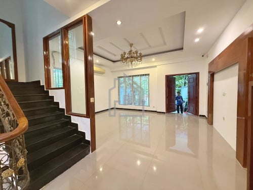 Twin Villa 4 Bedrooms for RENT near CIA FIRST International School_St.2004