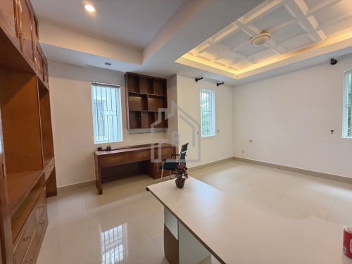 Twin Villa 4 Bedrooms for RENT near CIA FIRST International School_St.2004