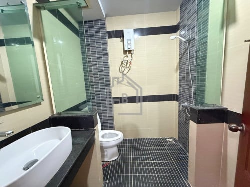 Twin Villa 4 Bedrooms for RENT near RATANA Plaza/Royal Phnom Penh Hospital