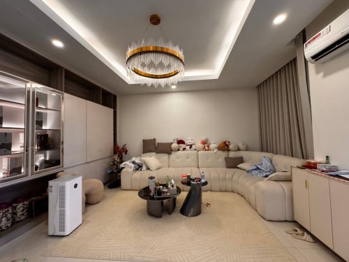 Twin Villa 4 Bedrooms For Sale At Peng Hout Beoung Snor.