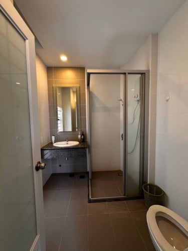 Twin Villa 4 Bedrooms For Sale At Peng Hout Beoung Snor.