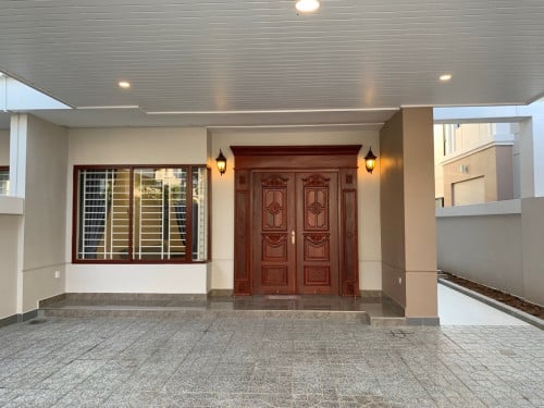 Twin villa for rent at Chipmong Landmark 271