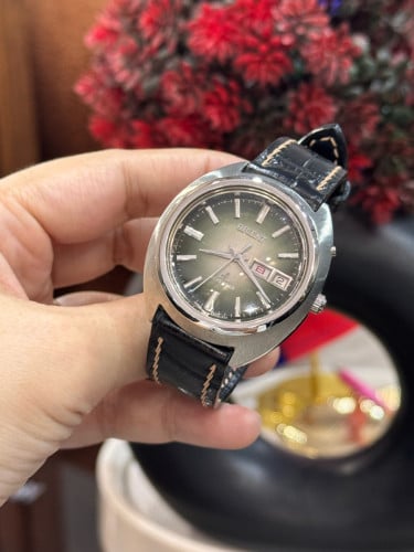 Vintage Orient Crystal Automatic 21 jewels