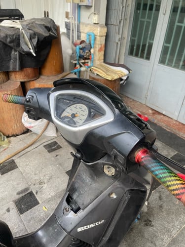 Wave125 ប្រពន័្ធភ្លេីងs4ប្រេីបុ៊ិច