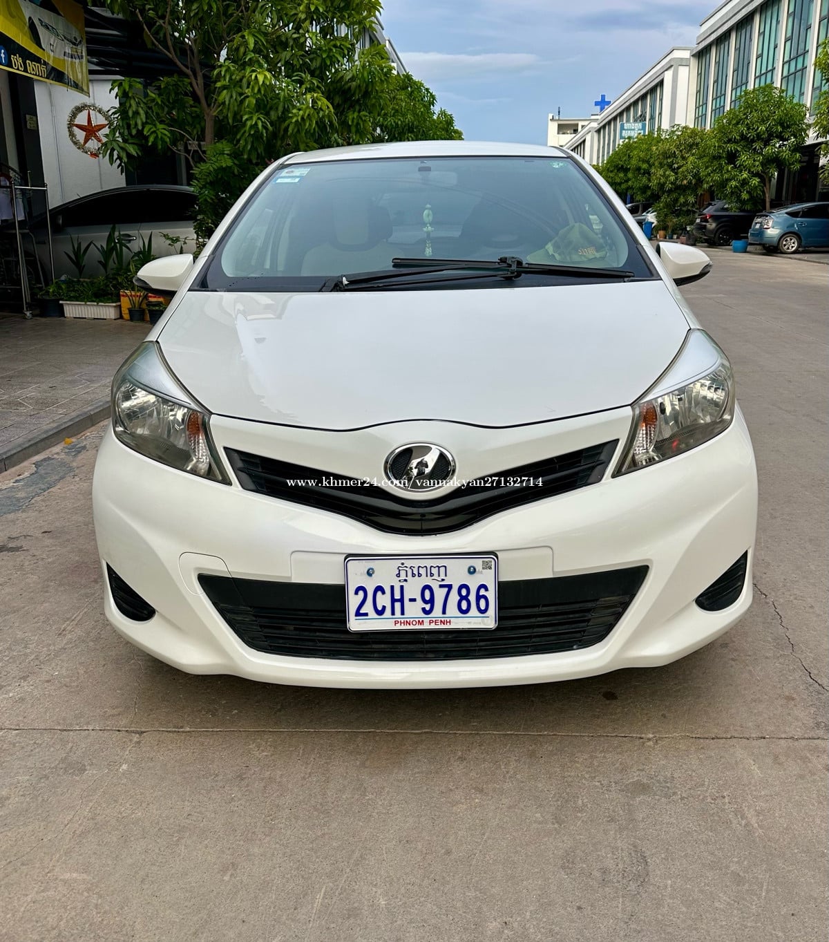 Toyota vitz 011 ស្មាតឃី ឡានថ្មីណាស់ ម្ចាស់ដើម