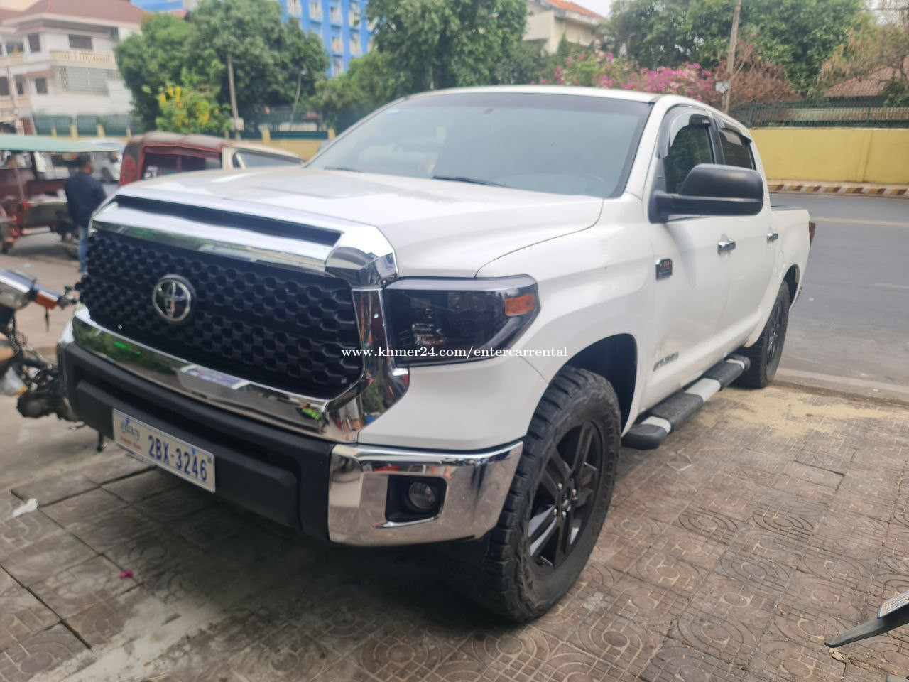 TUNDRA 2011 UP 2021 For Rent /出租