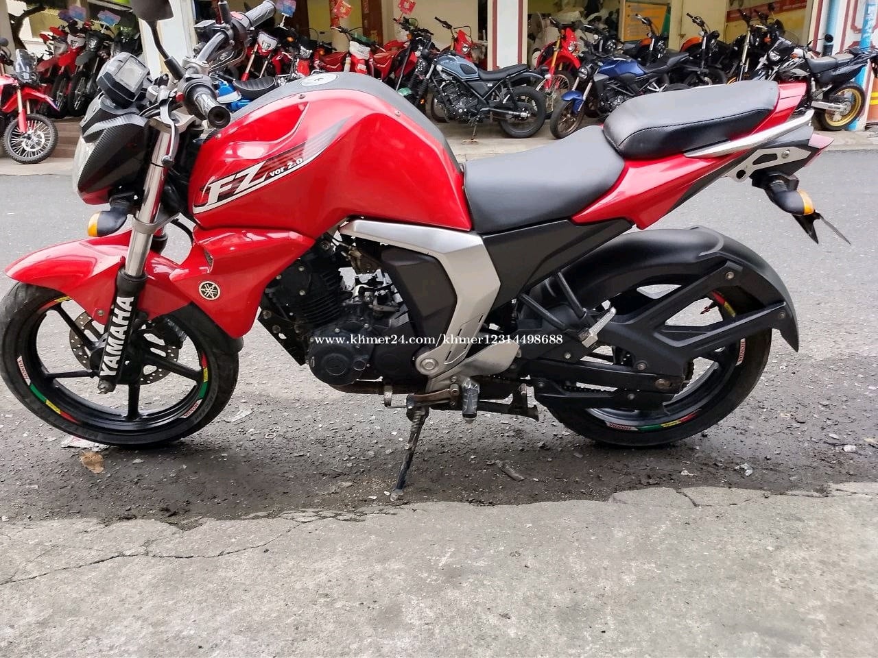 Yamaha FZ 2016 780$