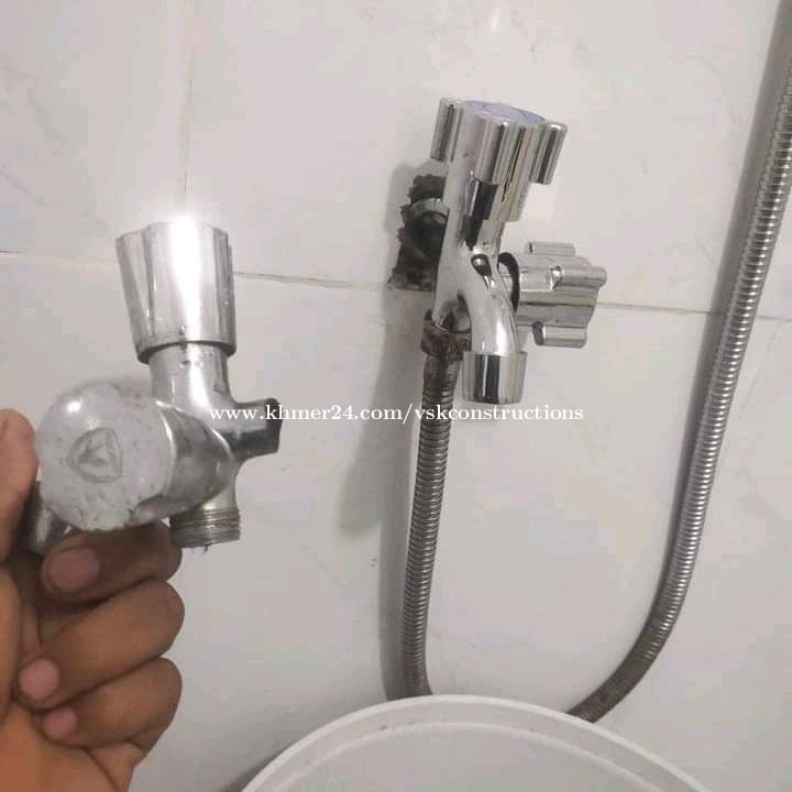 ជុសជុលប្រព័ន្ធទឹក