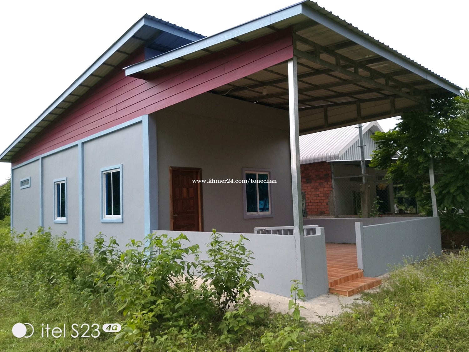 ផ្ទះលំនៅដ្ឋានលក់