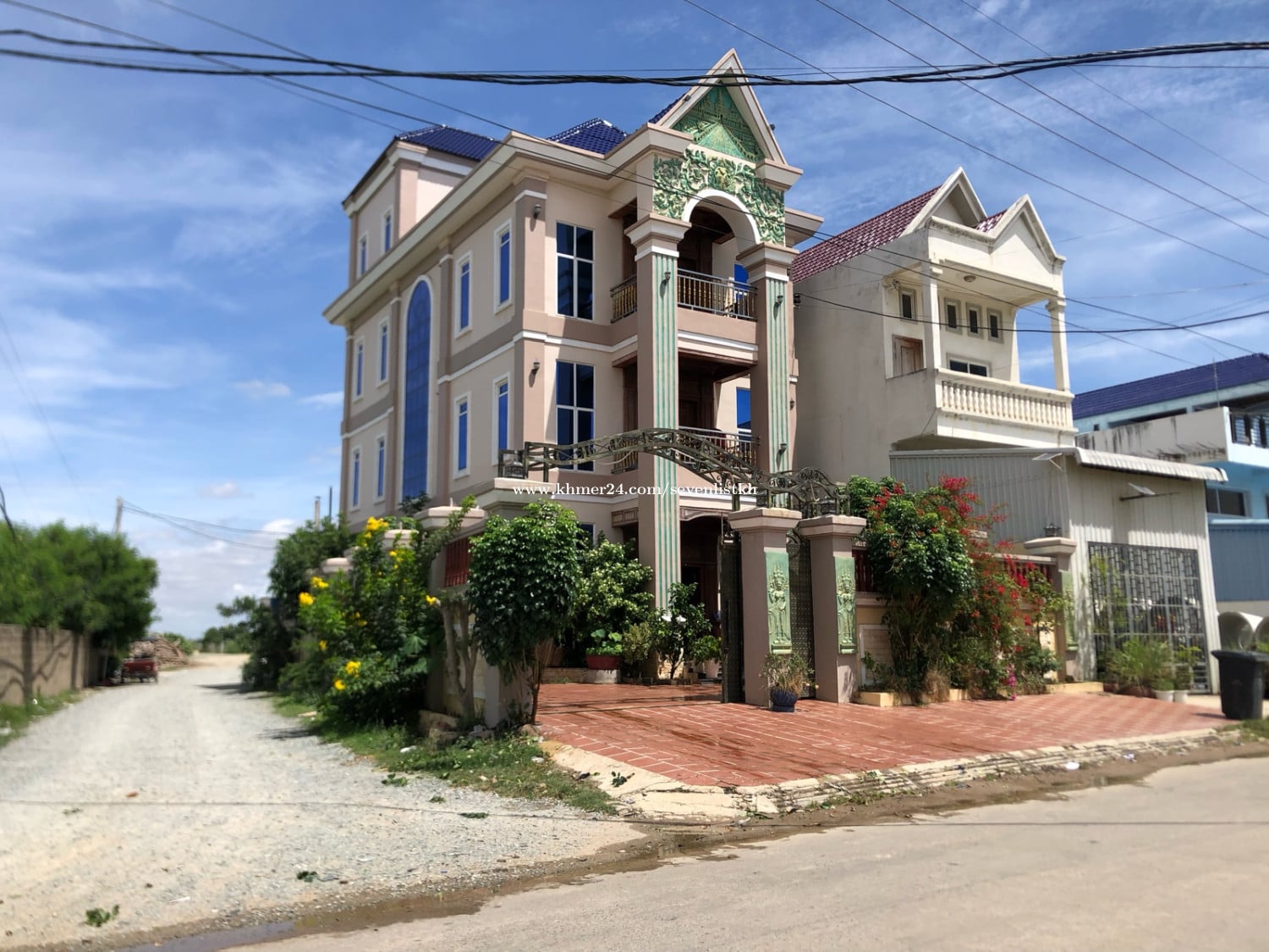 ផ្ទះលក់បន្ទាន់
