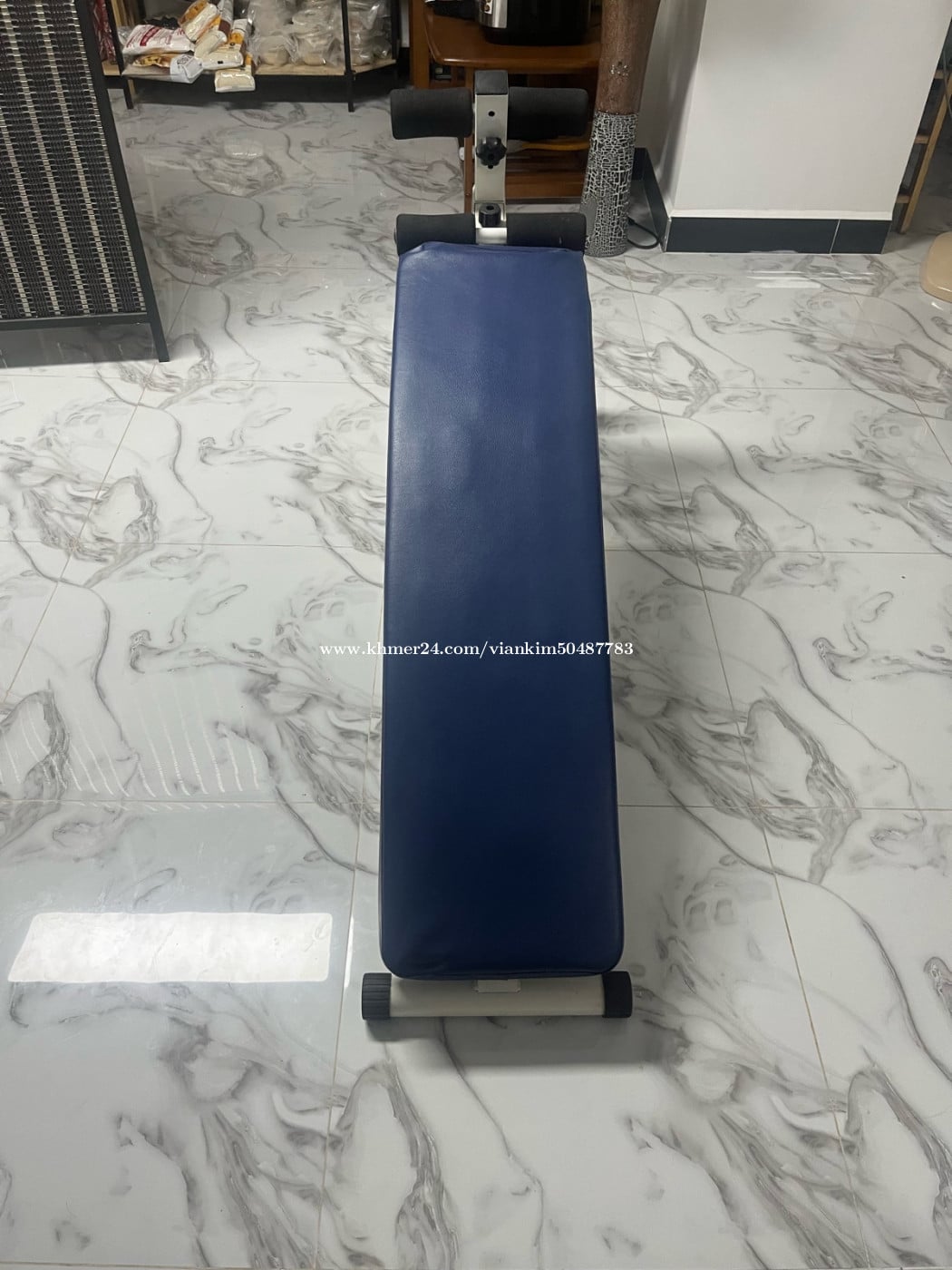 កៅអីហាត់ប្រាណពោះ / Abdominal Sit-Up Bench (Exercise Board)